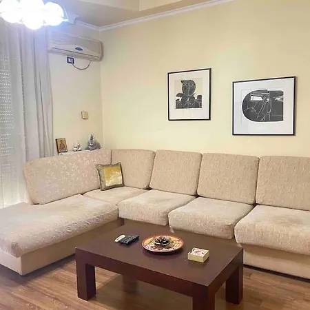 Cosy And Spacious Tirana